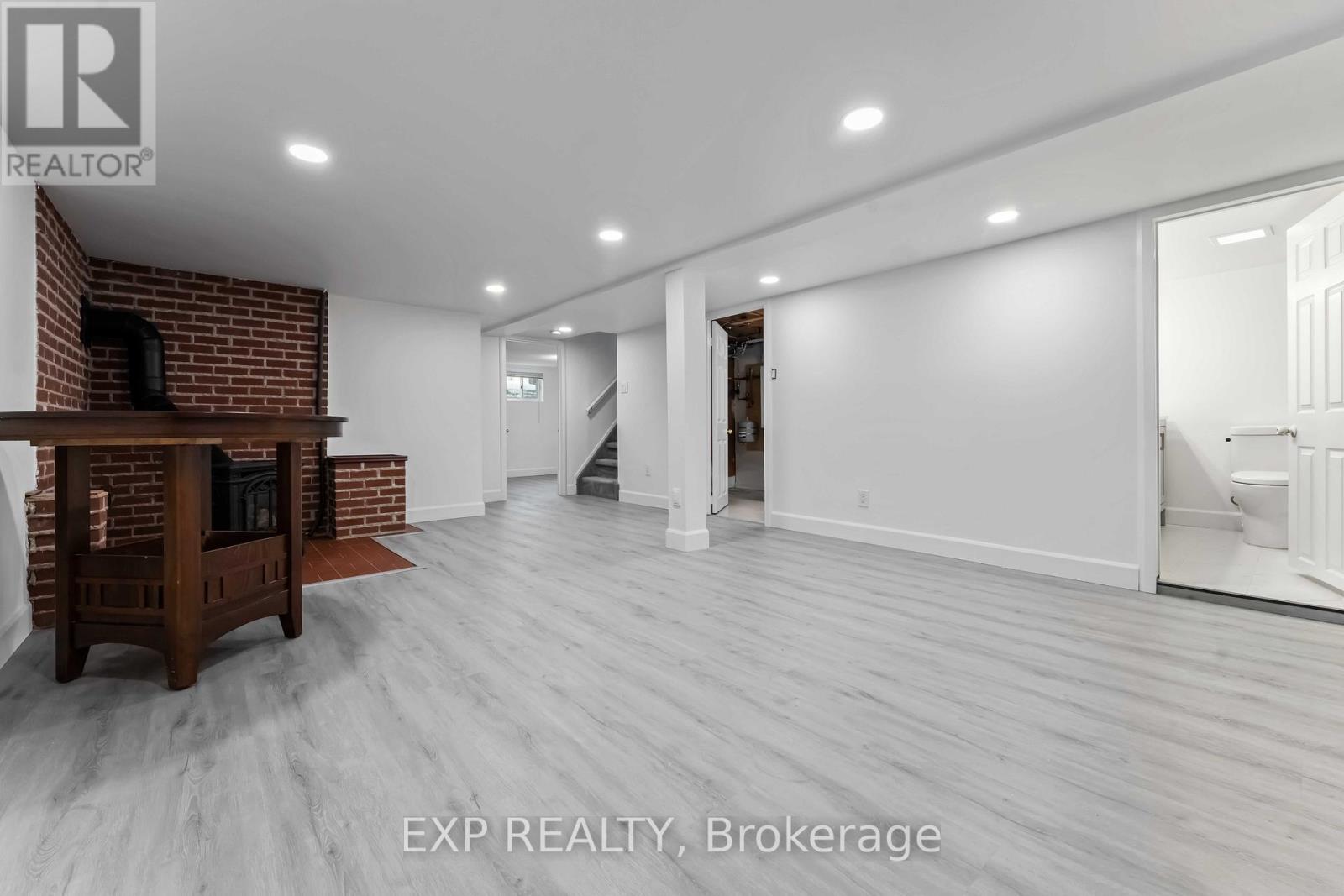 303 Amiens Street, Ottawa, Ontario  K1E 1N3 - Photo 19 - X12741450