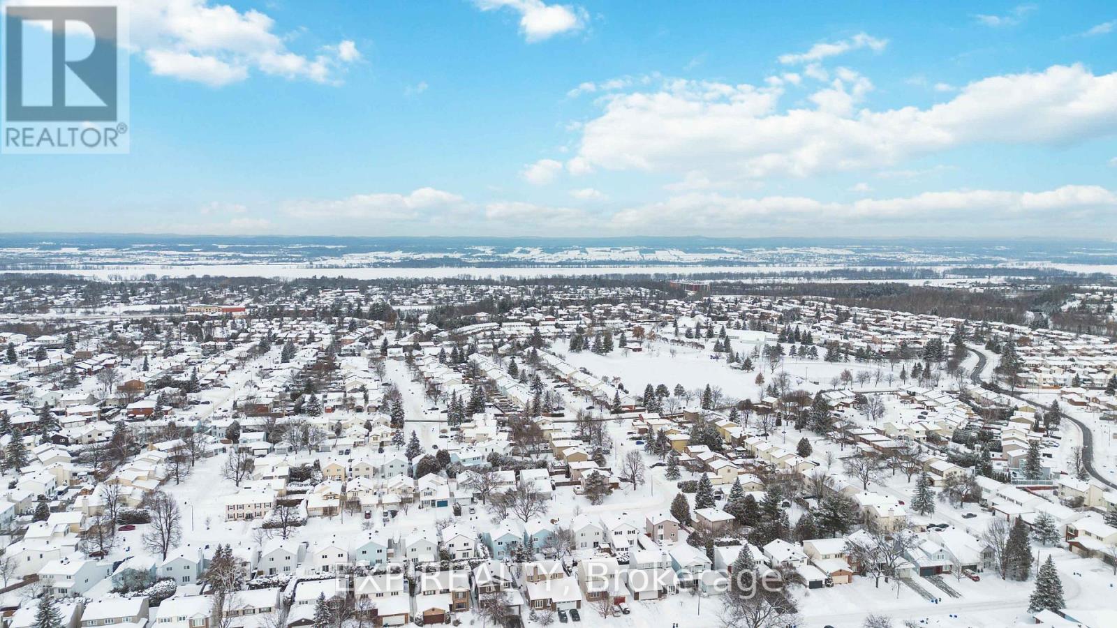 303 Amiens Street, Ottawa, Ontario  K1E 1N3 - Photo 31 - X12741450