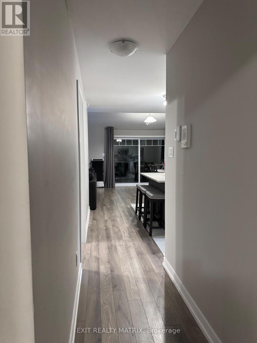 9 - 83 St Moritz Terrace, Russell, Ontario  K0A 1W0 - Photo 9 - X12741482