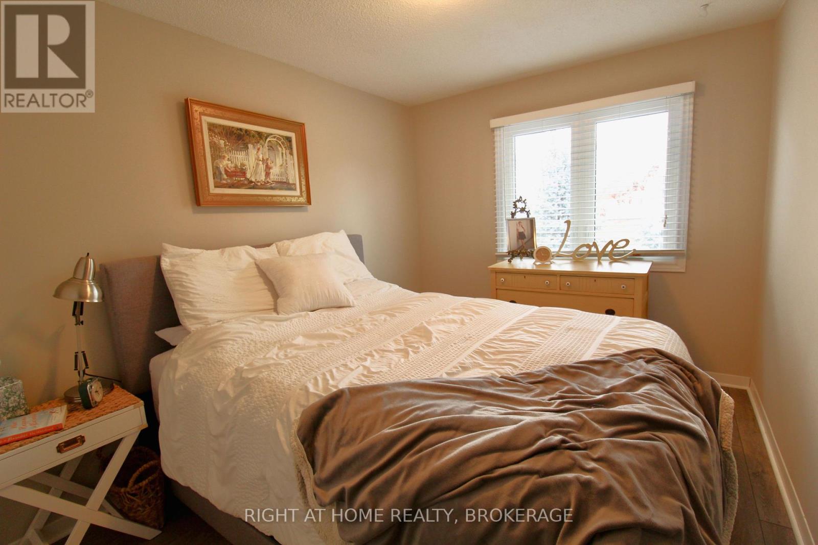 54 - 178 Scott Street, St. Catharines, Ontario  L2N 6Y5 - Photo 11 - X12741474