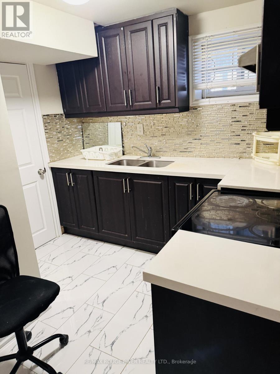 Bsmt - 15 Berkham Road, Toronto, Ontario  M1H 2T1 - Photo 4 - E12670368