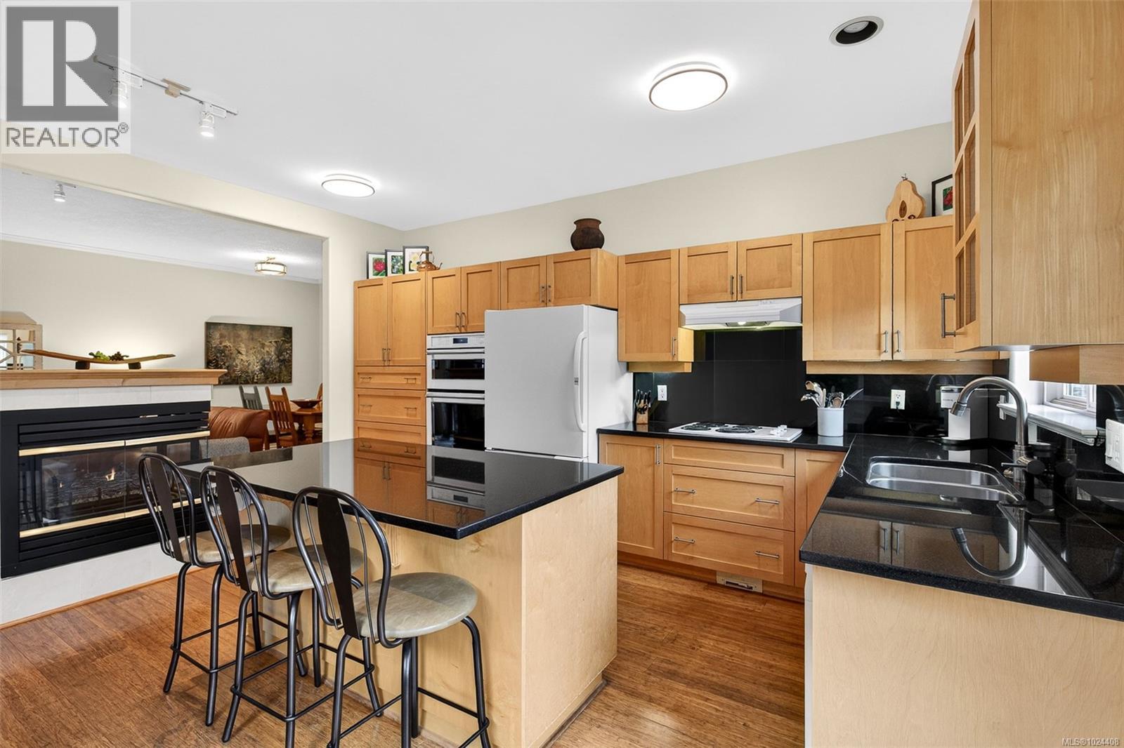 5 2235 Harbour Rd, Sidney, British Columbia  V8L 2P7 - Photo 17 - 1024408