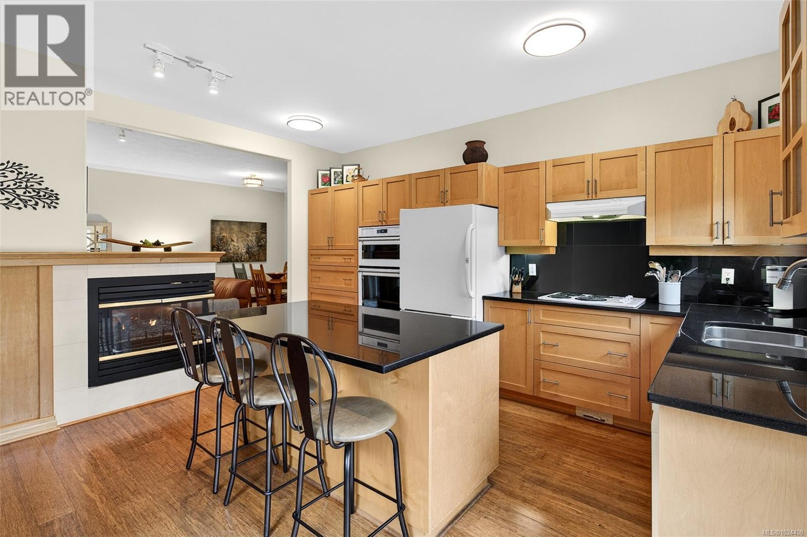 5 2235 Harbour Rd, Sidney, British Columbia  V8L 2P7 - Photo 18 - 1024408