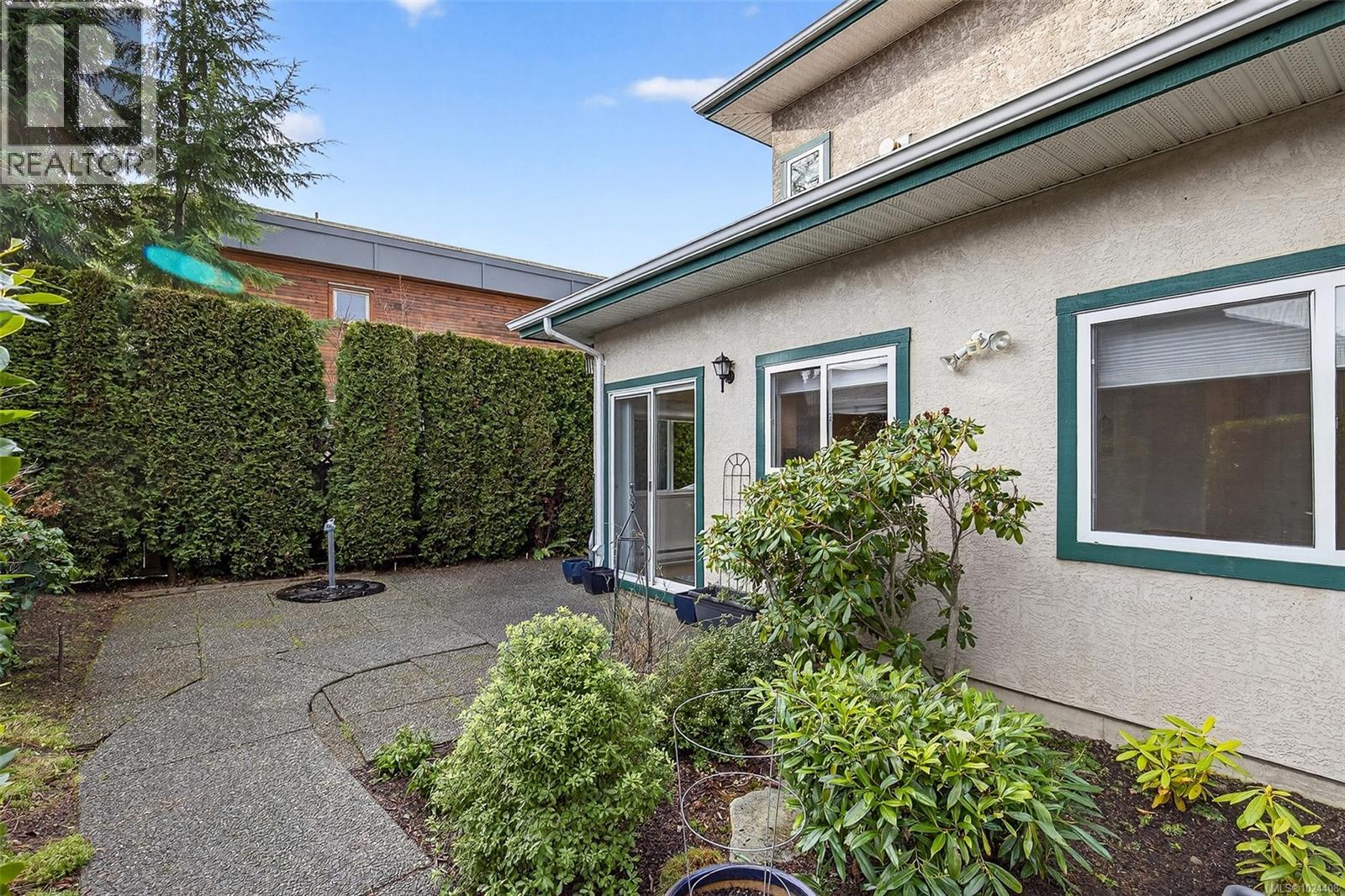 5 2235 Harbour Rd, Sidney, British Columbia  V8L 2P7 - Photo 46 - 1024408