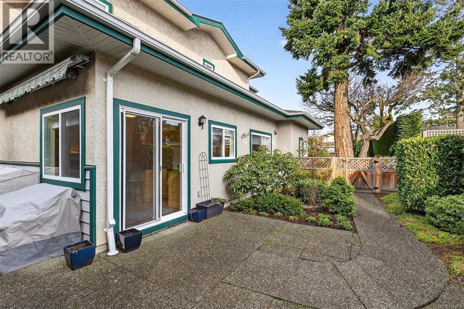 5 2235 Harbour Rd, Sidney, British Columbia  V8L 2P7 - Photo 48 - 1024408