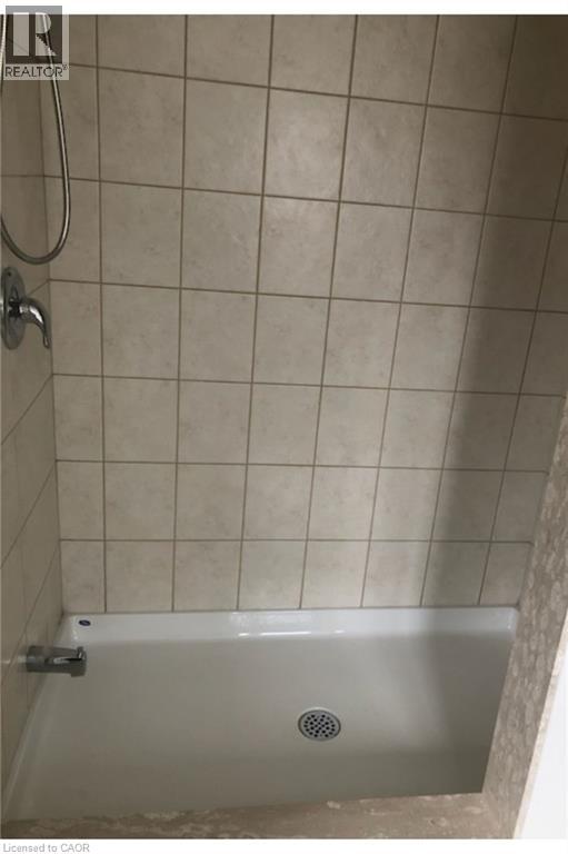 7807 Longhouse Lane, Niagara Falls, Ontario  L2H 3R7 - Photo 7 - 40800417