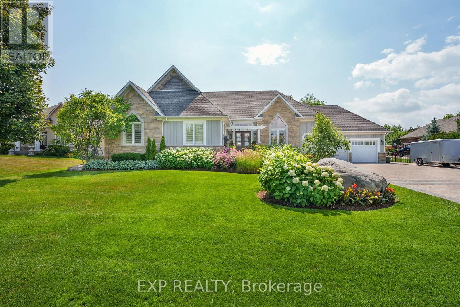 3 Wolford Court, Georgina, Ontario  L4P 0B1 - Photo 6 - N12741436