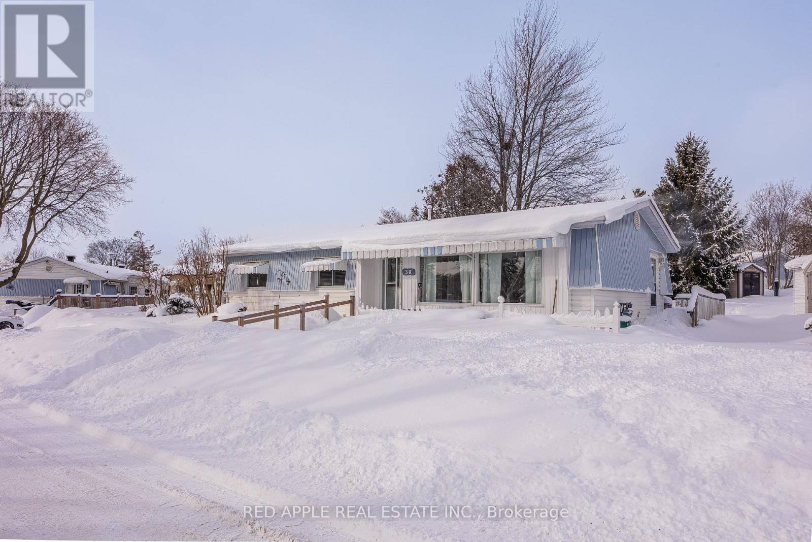 30 MIMOSA DRIVE, Innisfil, Ontario