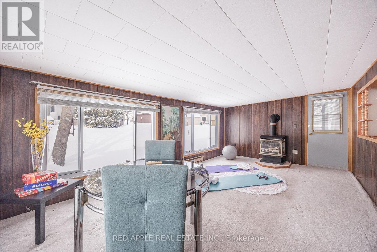 30 Mimosa Drive, Innisfil, Ontario  L9S 1P8 - Photo 14 - N12741466