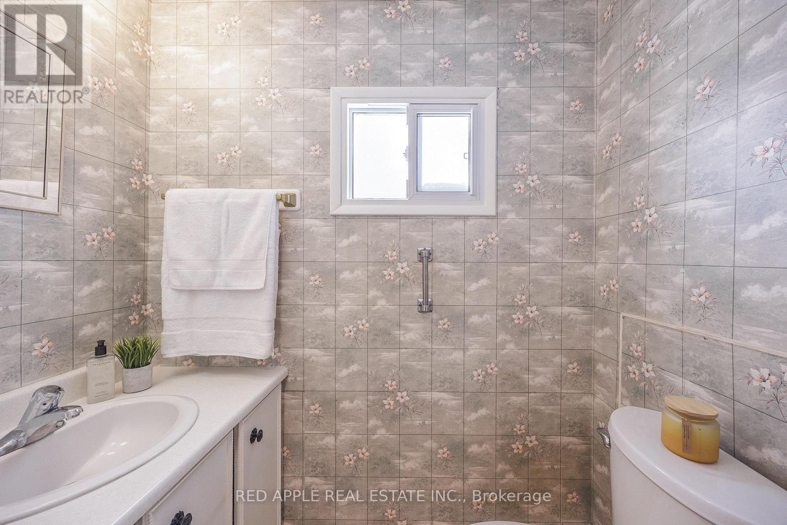 30 Mimosa Drive, Innisfil, Ontario  L9S 1P8 - Photo 29 - N12741466