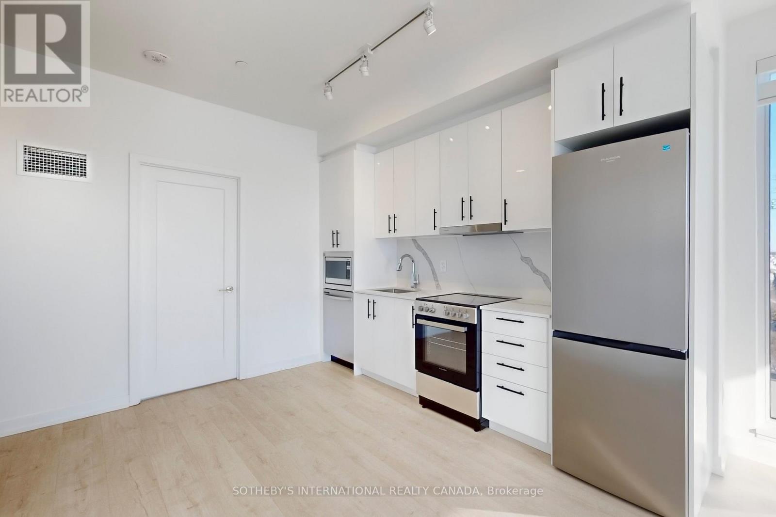 B718 - 9751 Markham Road, Markham, Ontario  L6E 0W3 - Photo 11 - N12741470