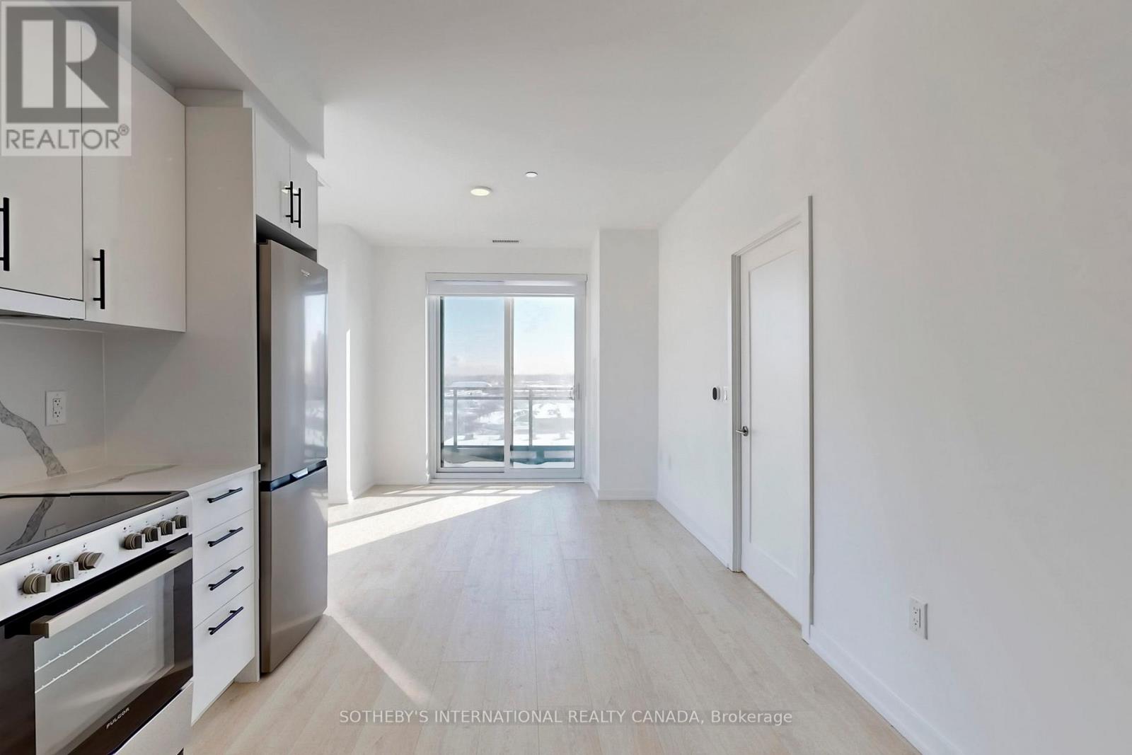 B718 - 9751 Markham Road, Markham, Ontario  L6E 0W3 - Photo 3 - N12741470