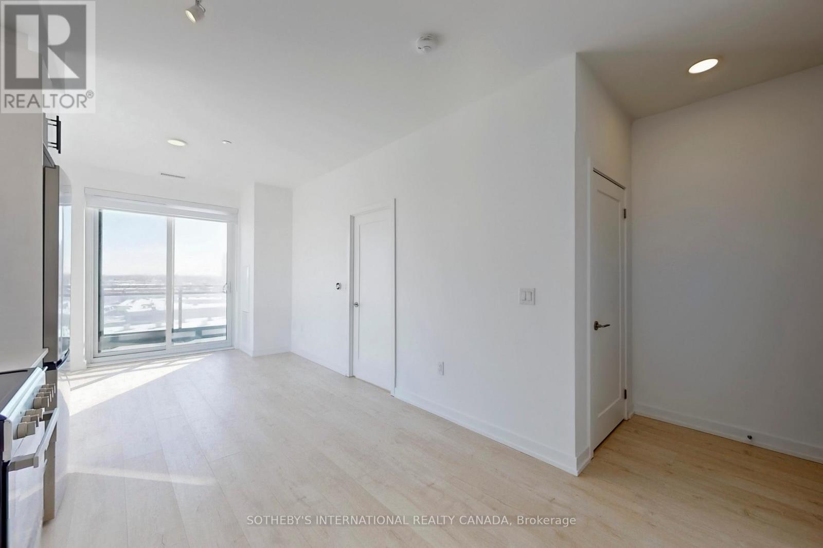 B718 - 9751 Markham Road, Markham, Ontario  L6E 0W3 - Photo 4 - N12741470