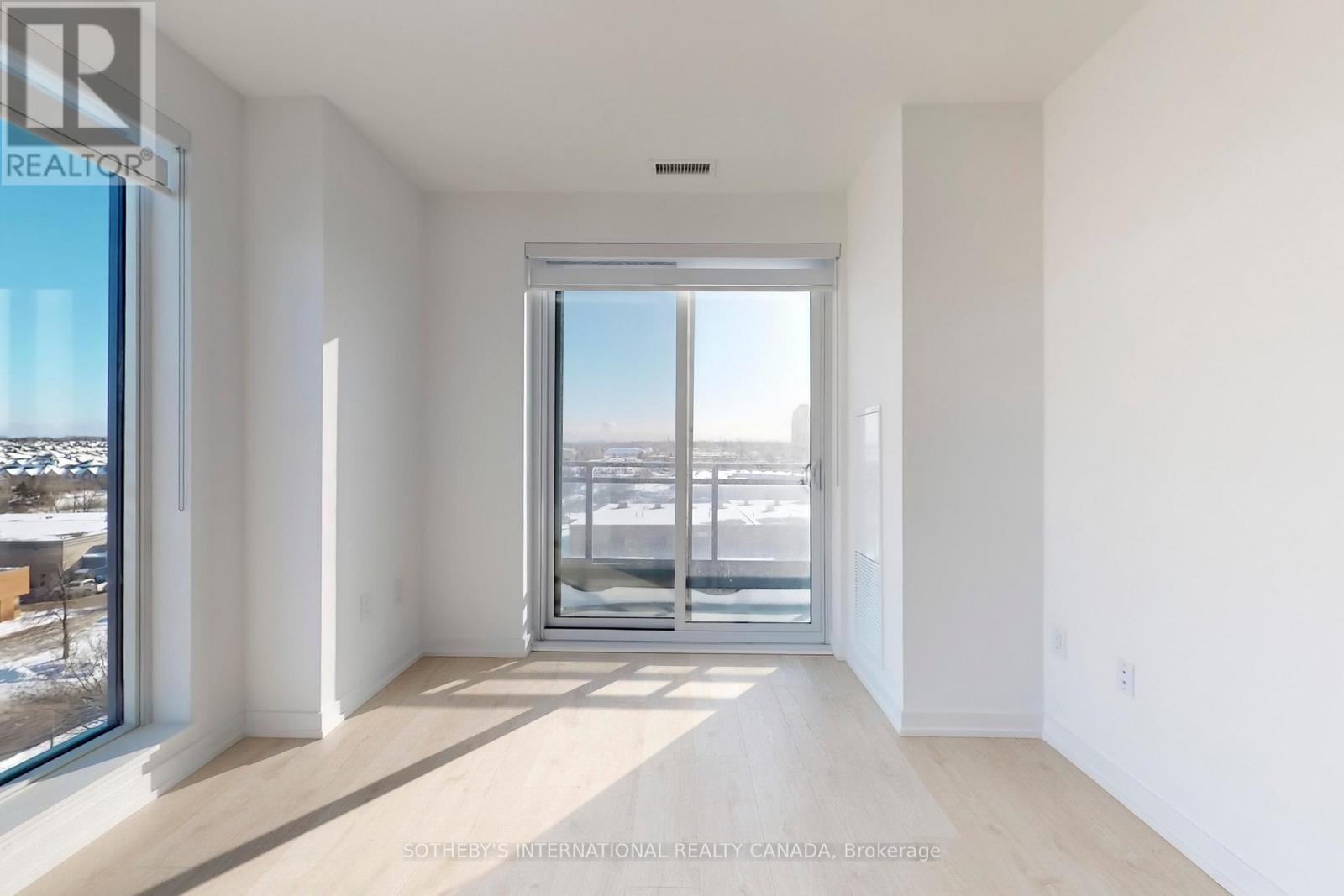 B718 - 9751 Markham Road, Markham, Ontario  L6E 0W3 - Photo 5 - N12741470