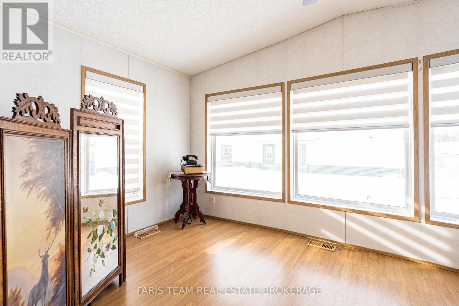 1407 Fox Road, Severn, Ontario  L3V 0V4 - Photo 15 - S12741468