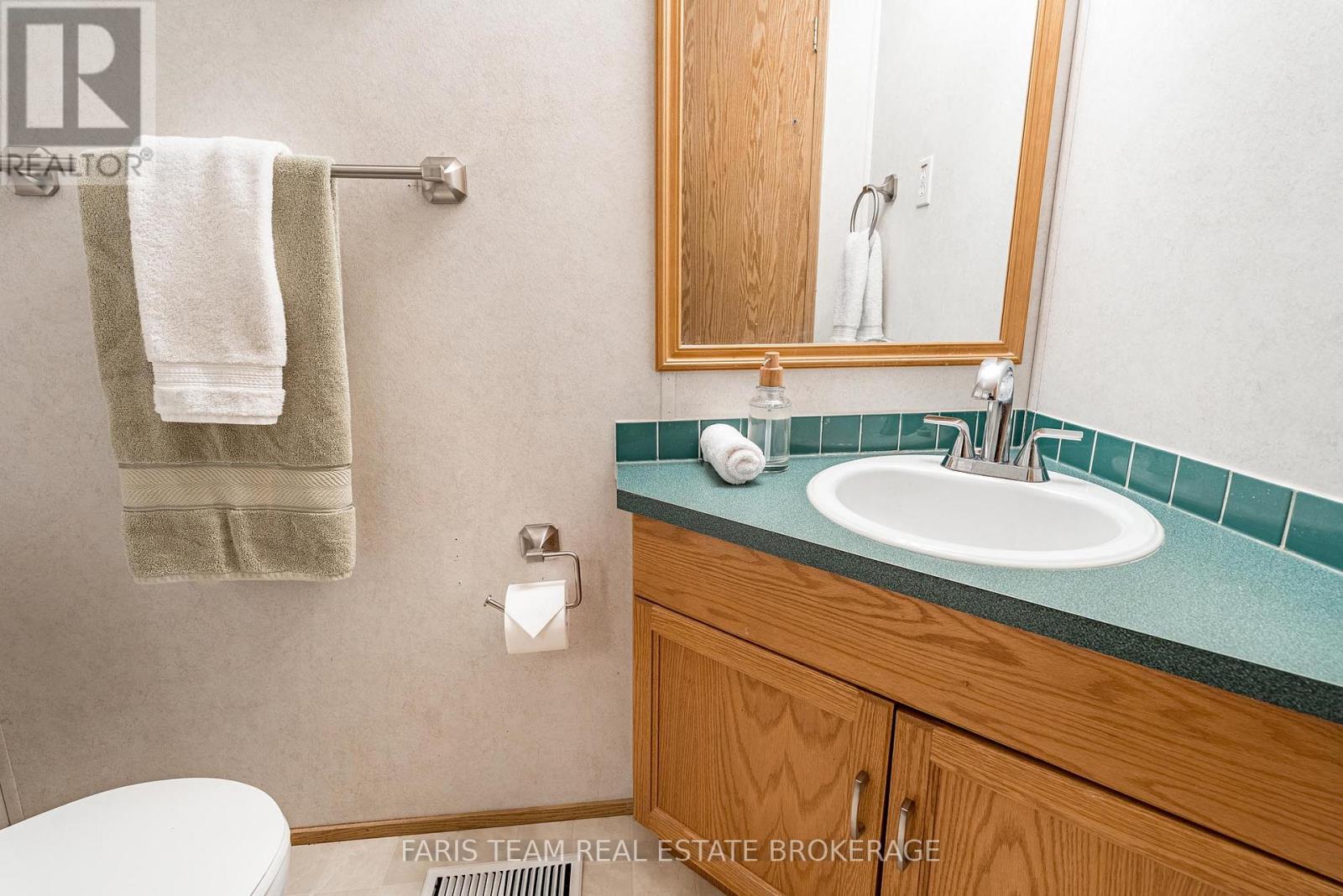 1407 Fox Road, Severn, Ontario  L3V 0V4 - Photo 19 - S12741468