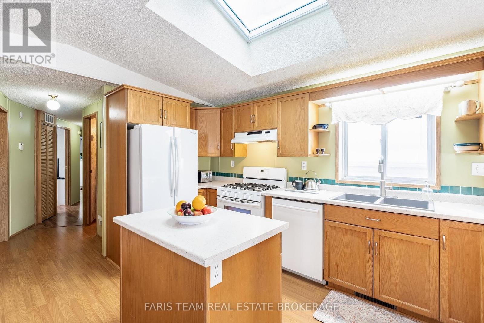 1407 Fox Road, Severn, Ontario  L3V 0V4 - Photo 4 - S12741468