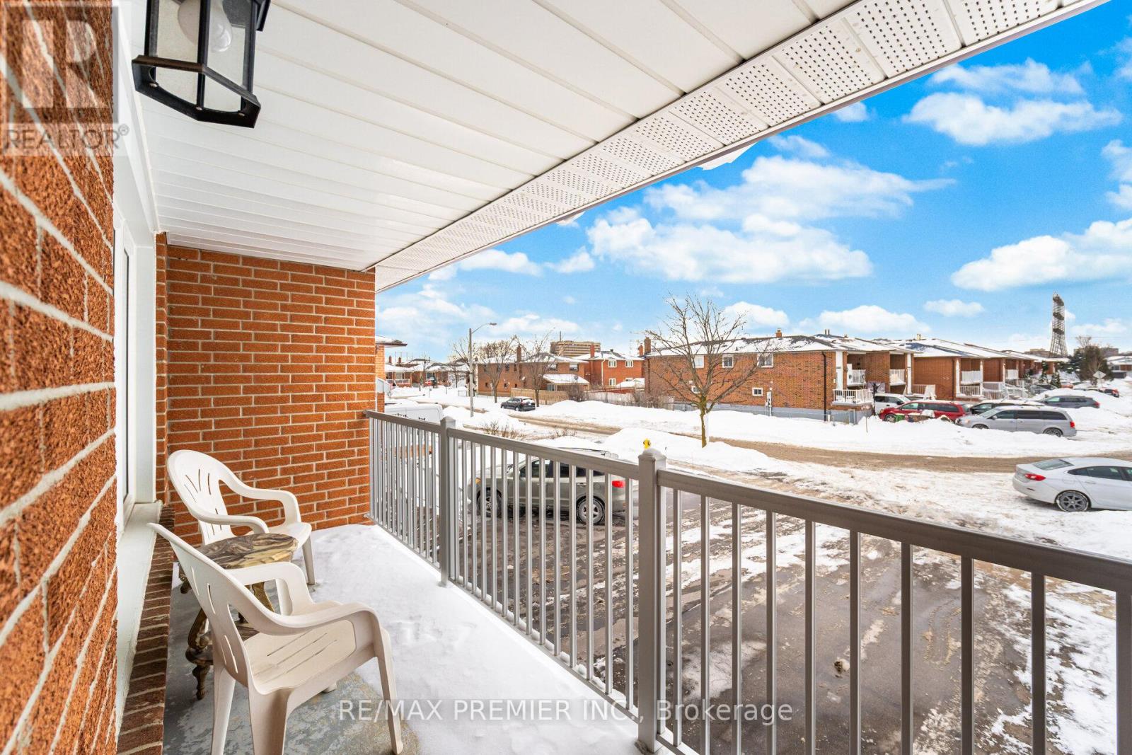 17 Kittiwake Avenue, Toronto, Ontario  M9V 4P5 - Photo 15 - W12741454