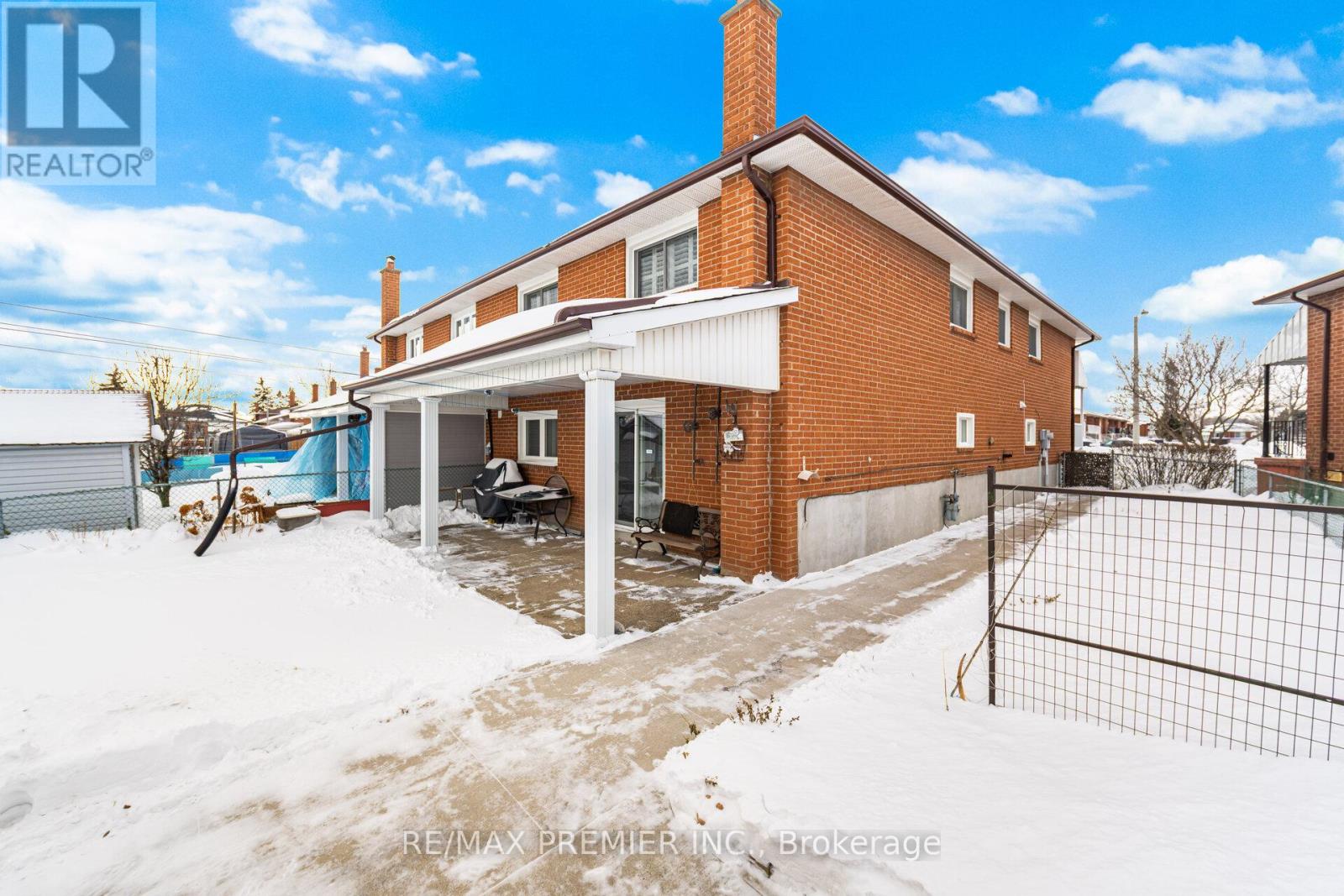 17 Kittiwake Avenue, Toronto, Ontario  M9V 4P5 - Photo 27 - W12741454