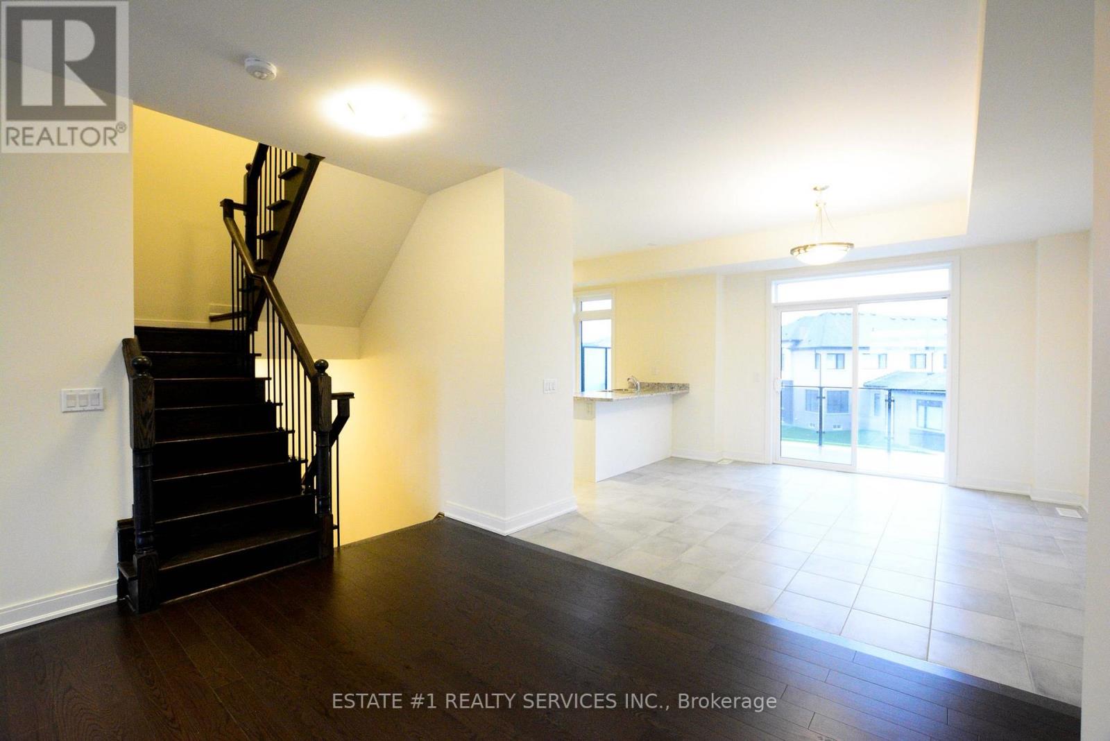 357 Veterans Drive, Brampton, Ontario  L7A 4W1 - Photo 21 - W12741464