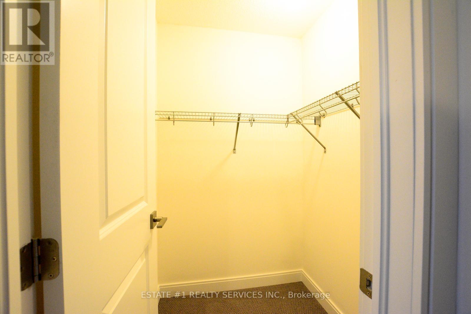 357 Veterans Drive, Brampton, Ontario  L7A 4W1 - Photo 26 - W12741464