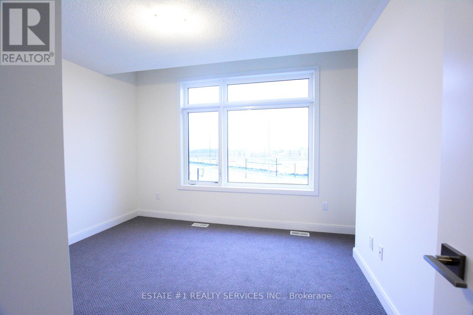 357 Veterans Drive, Brampton, Ontario  L7A 4W1 - Photo 32 - W12741464