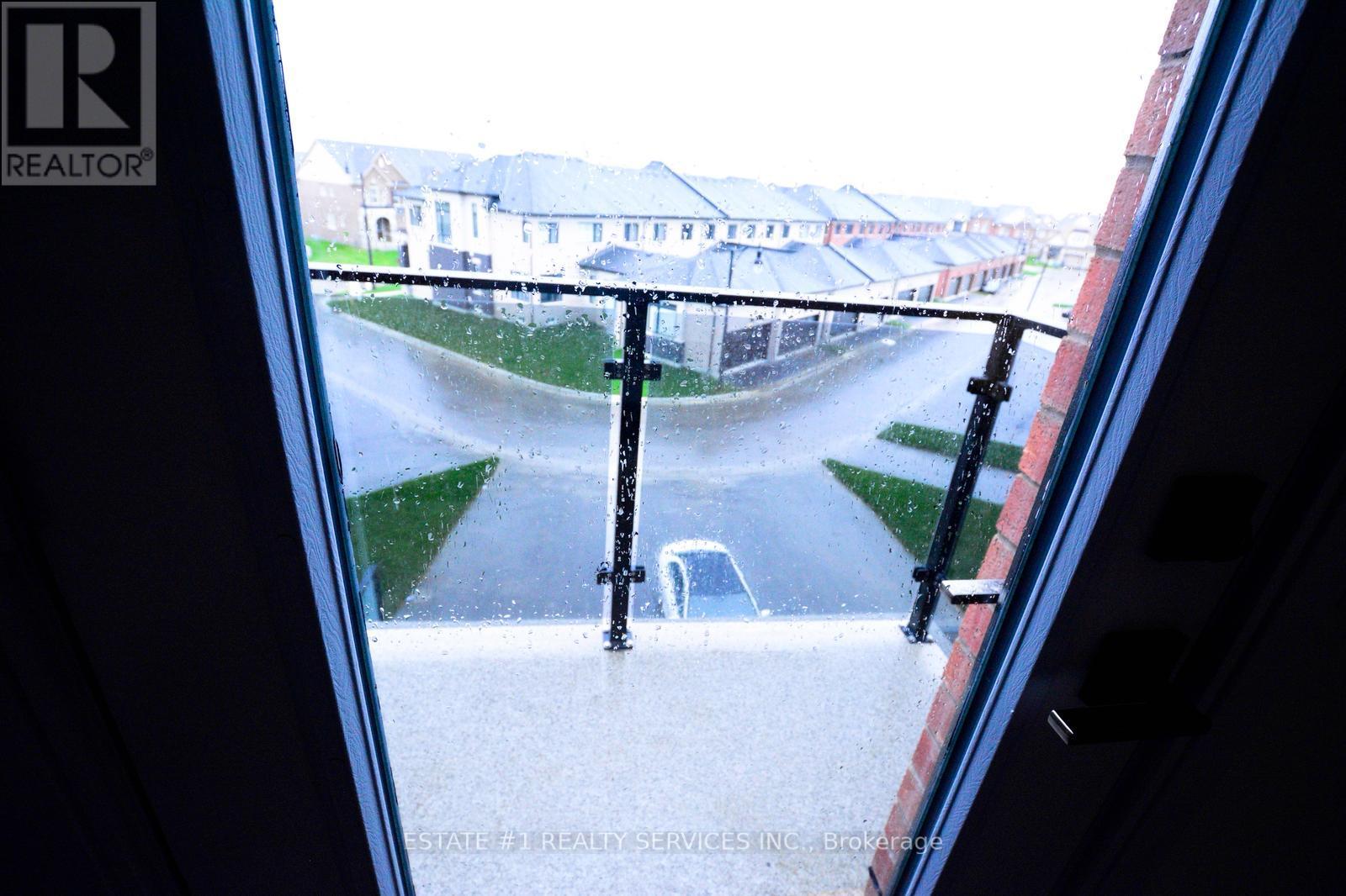 357 Veterans Drive, Brampton, Ontario  L7A 4W1 - Photo 38 - W12741464