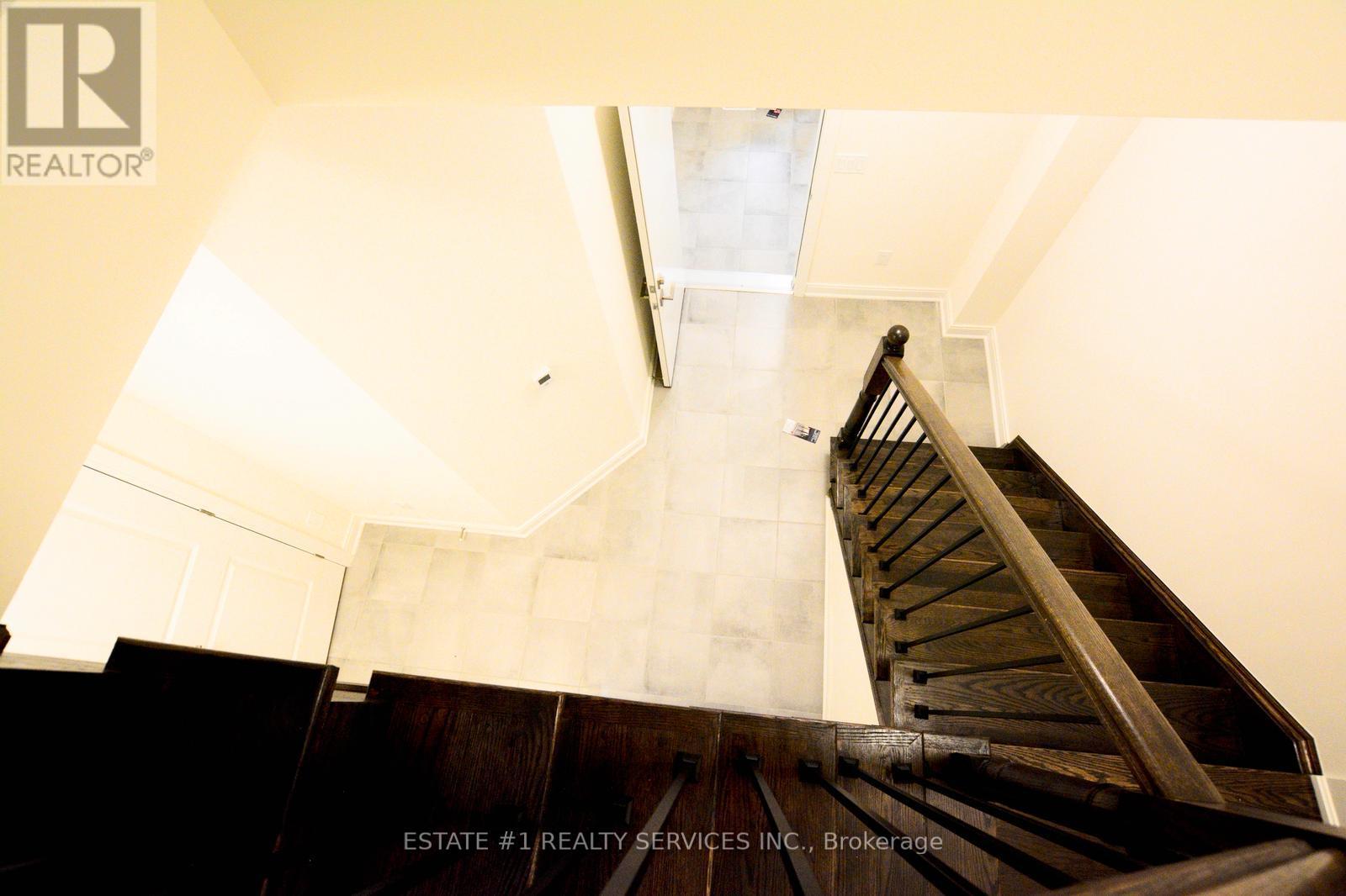 357 Veterans Drive, Brampton, Ontario  L7A 4W1 - Photo 43 - W12741464