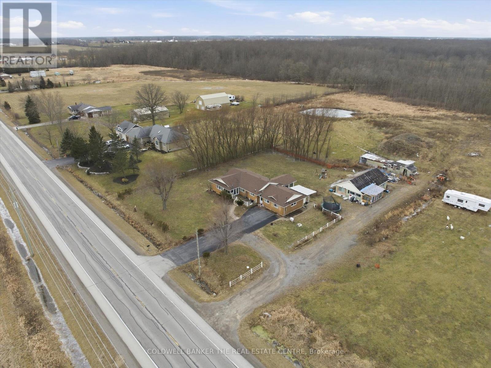 356 Mountain Road, Grimsby, Ontario  L3M 4E7 - Photo 43 - X12741426