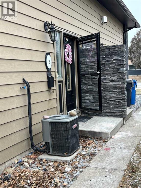 2, 1701 St Edward Boulevard N, Lethbridge, Alberta  T1H 1X2 - Photo 12 - A2280720