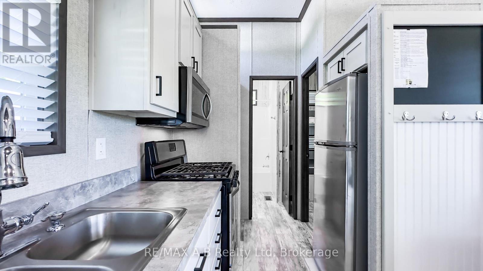 652 - 923590 Road 92 Street, Zorra, Ontario  N0J 1J0 - Photo 10 - X12033925