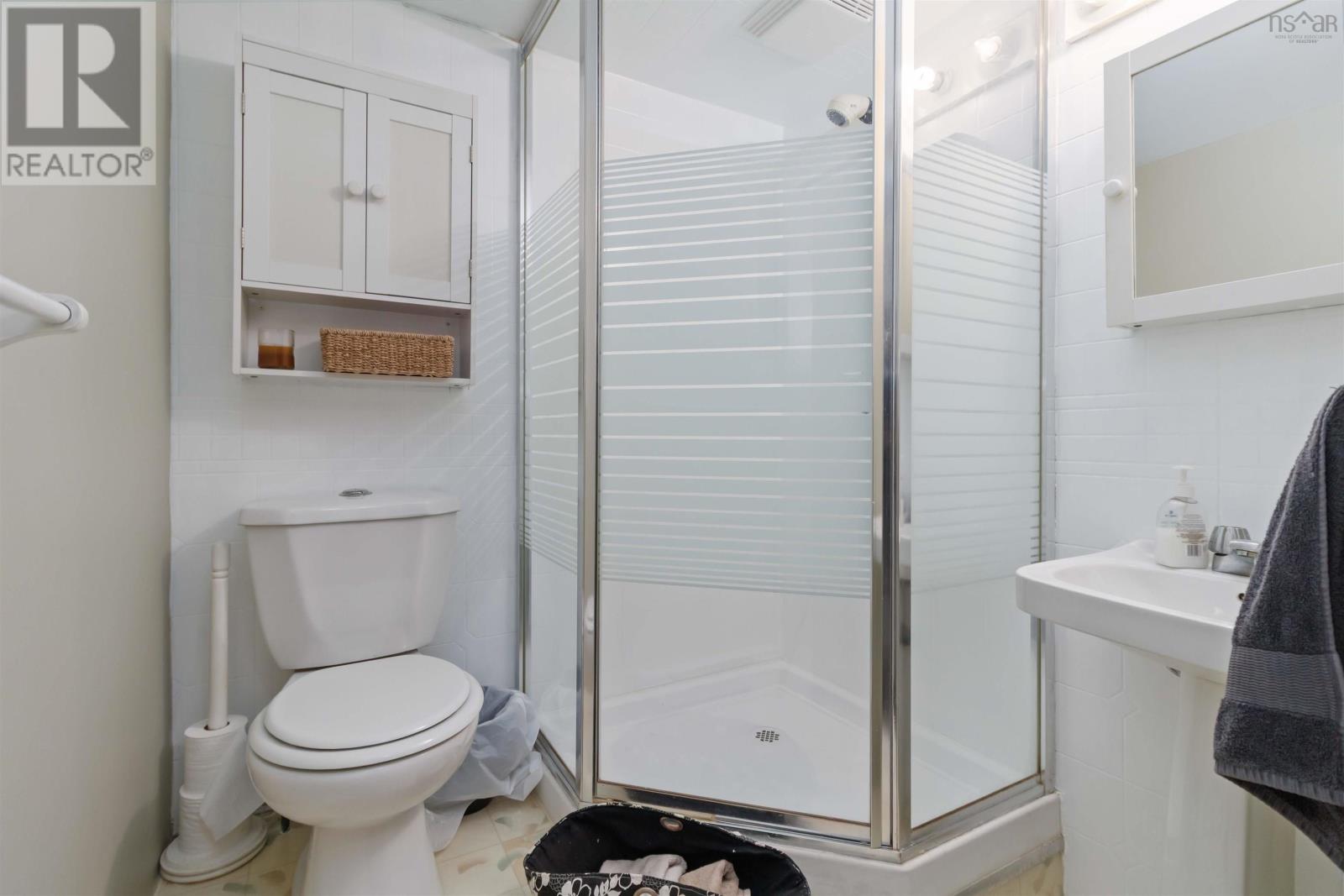 64 Irene Avenue, Lower Sackville, Nova Scotia  B4E 1H7 - Photo 32 - 202601752