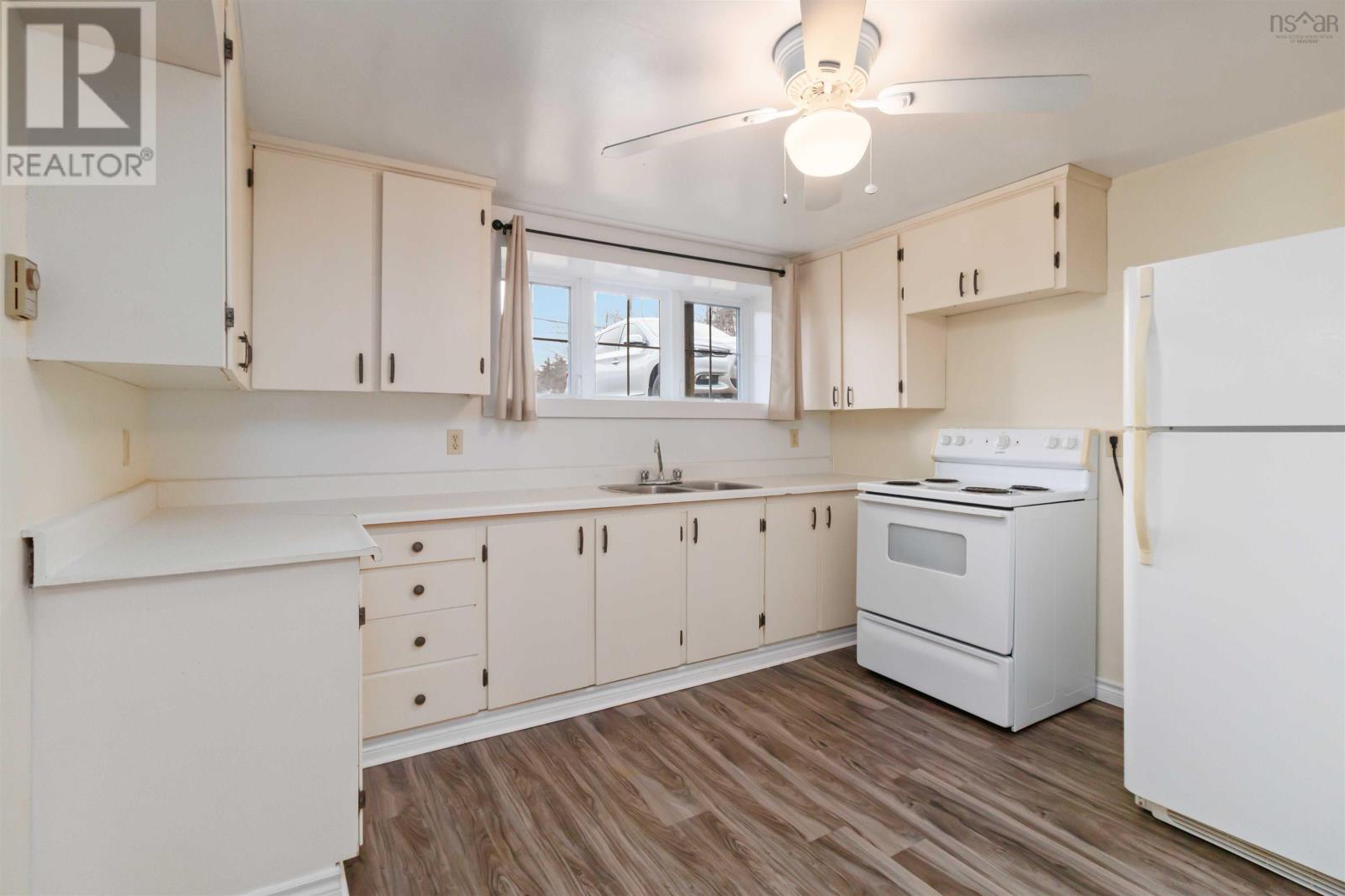 64 Irene Avenue, Lower Sackville, Nova Scotia  B4E 1H7 - Photo 36 - 202601752