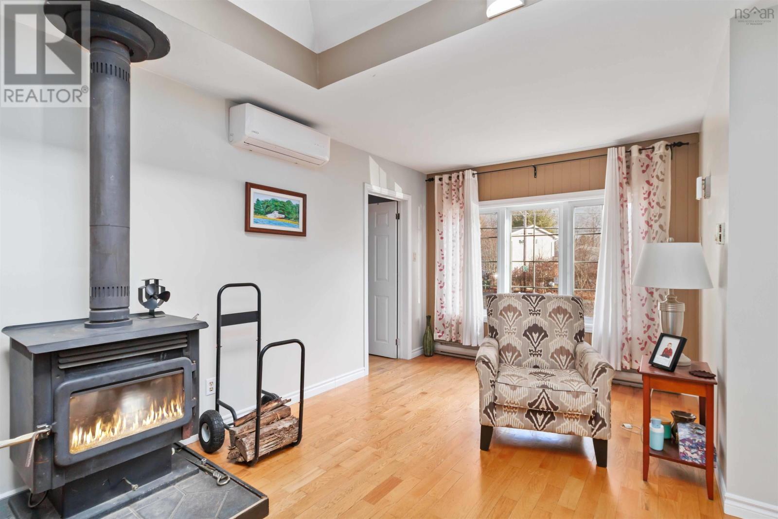 64 Irene Avenue, Lower Sackville, Nova Scotia  B4E 1H7 - Photo 8 - 202601752