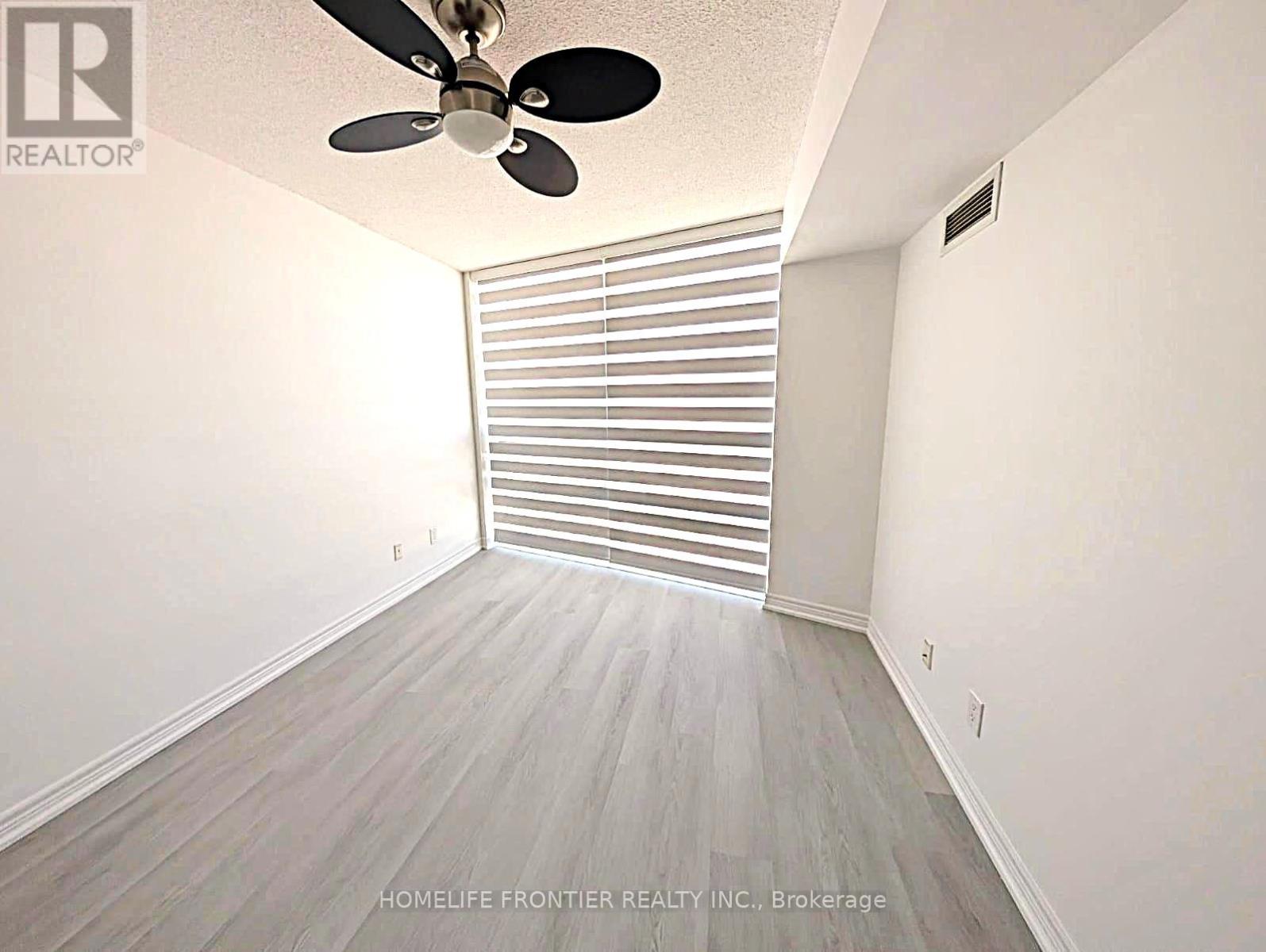 2105 - 83 Borough Drive, Toronto, Ontario  M1P 5E4 - Photo 19 - E12734728