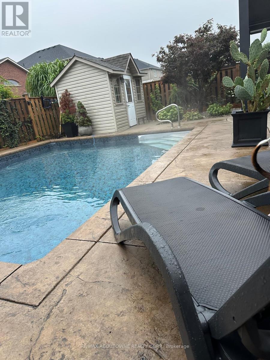 28 Kathleen Court, Hamilton, Ontario  L8T 5B1 - Photo 40 - X12682422