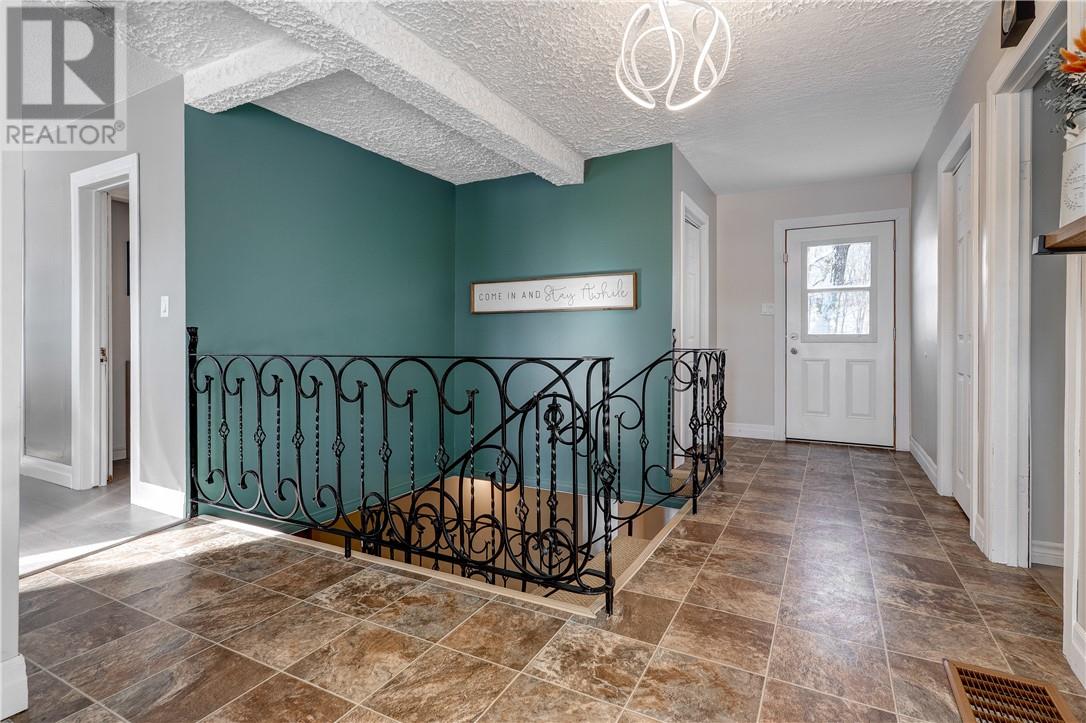 18 St Jean, Hagar, Ontario  P0M 1X0 - Photo 3 - 2126188