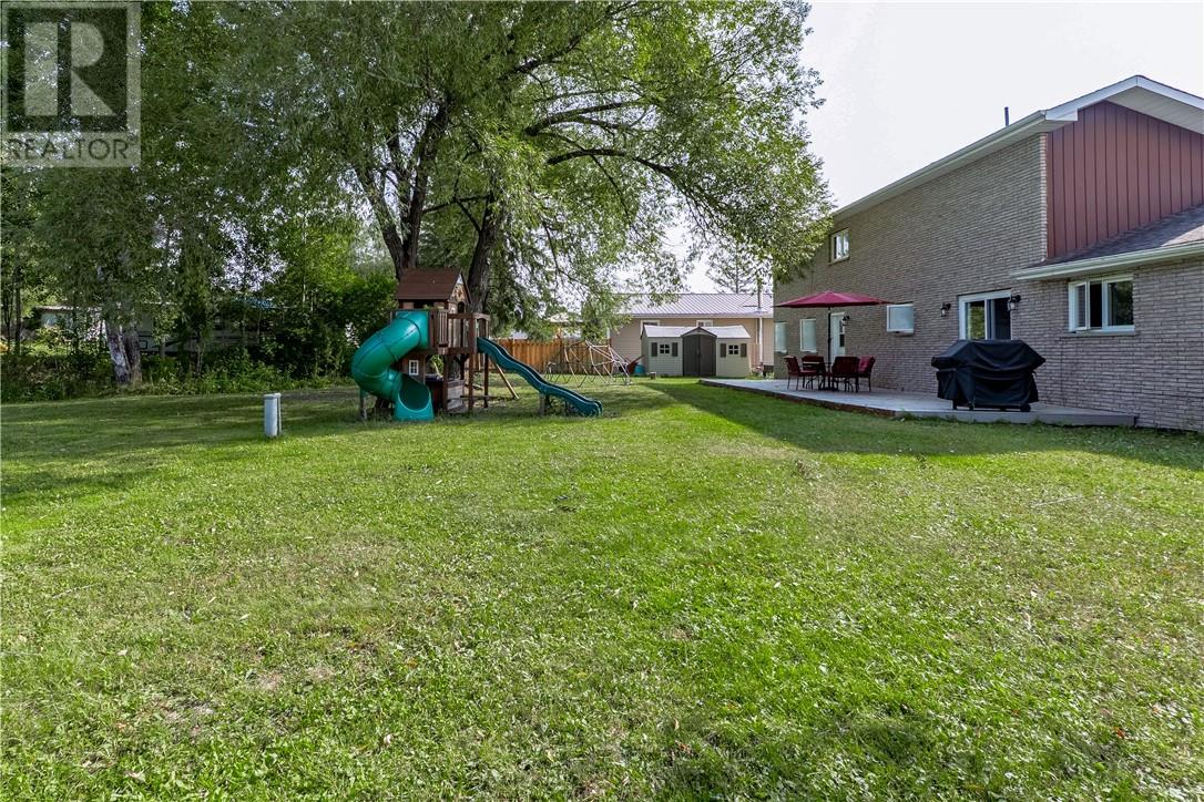 18 St Jean, Hagar, Ontario  P0M 1X0 - Photo 46 - 2126188