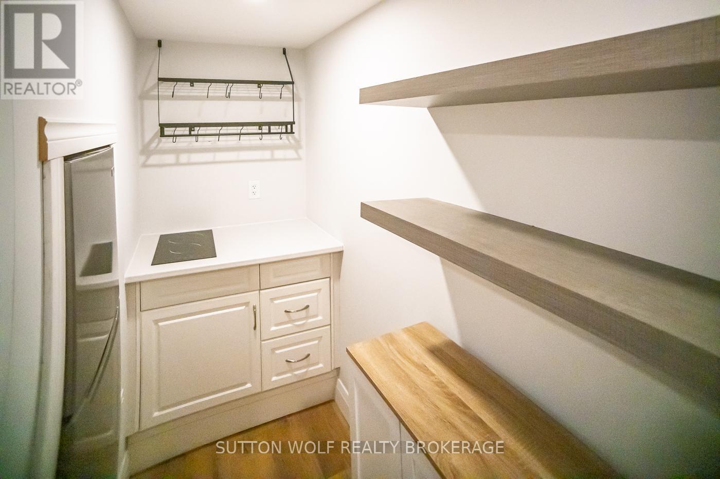 235 William Street, Southwest Middlesex, Ontario  N0L 1Z0 - Photo 31 - X12657304