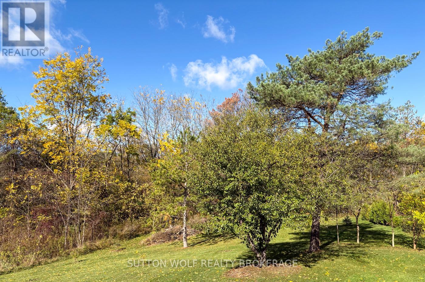 235 William Street, Southwest Middlesex, Ontario  N0L 1Z0 - Photo 36 - X12657304