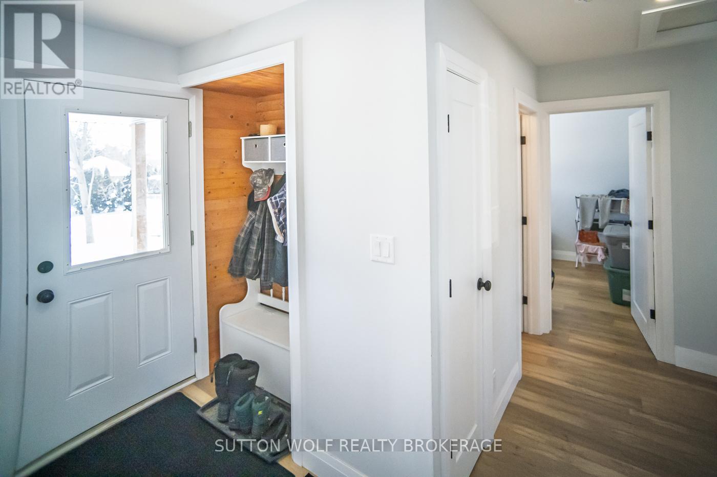 235 William Street, Southwest Middlesex, Ontario  N0L 1Z0 - Photo 6 - X12657304