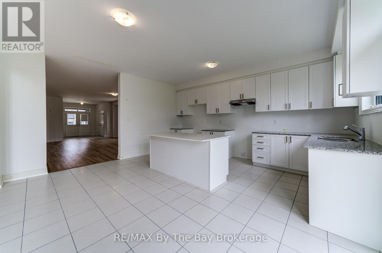 12 Misty Ridge Road, Wasaga Beach, Ontario  L9Z 0R8 - Photo 19 - S12741528