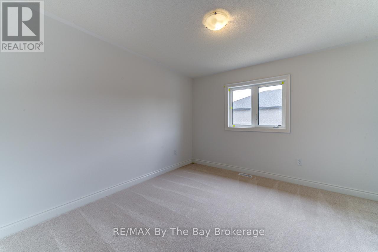 12 Misty Ridge Road, Wasaga Beach, Ontario  L9Z 0R8 - Photo 31 - S12741528