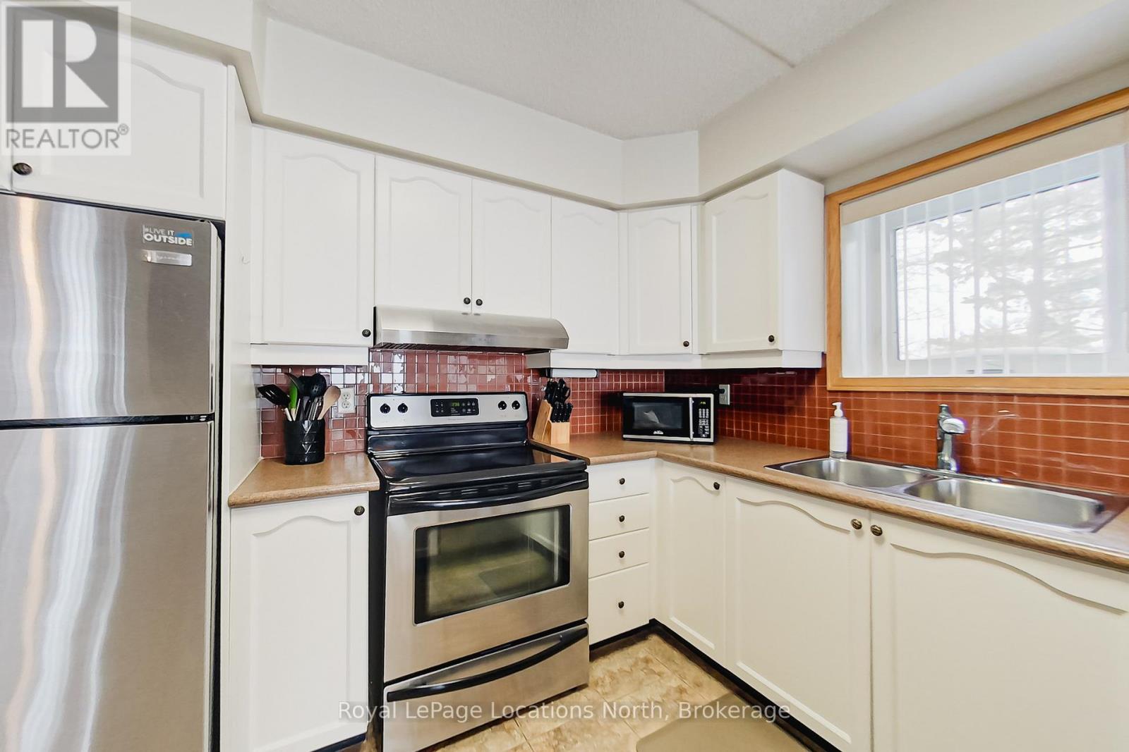 101 - 796404 Grey Road 19, Blue Mountains, Ontario  L9Y 0N8 - Photo 15 - X12741494