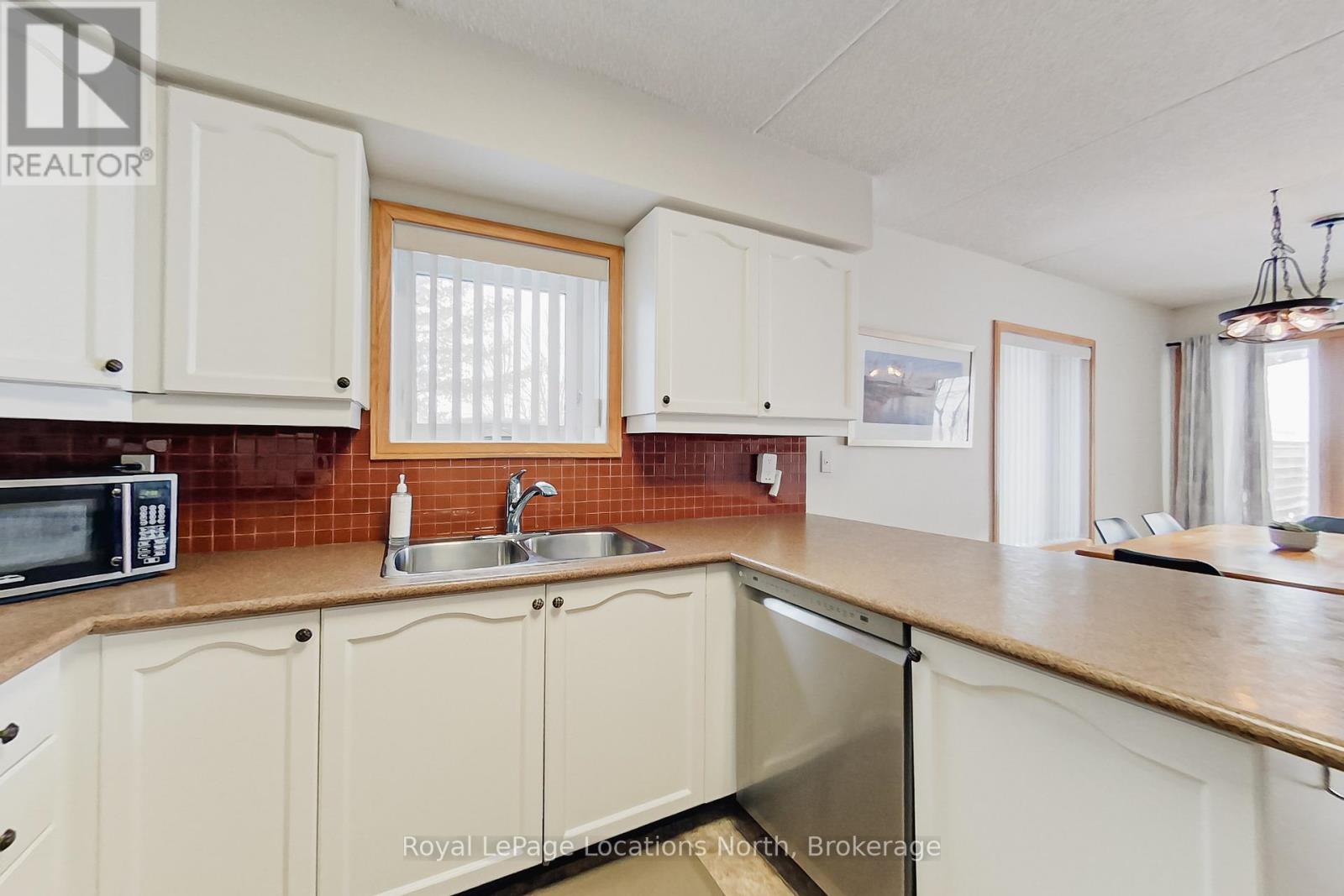 101 - 796404 Grey Road 19, Blue Mountains, Ontario  L9Y 0N8 - Photo 16 - X12741494