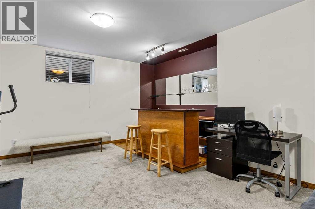 176 Cougar Ridge Circle Sw, Calgary, Alberta  T3H 5L3 - Photo 30 - A2281923