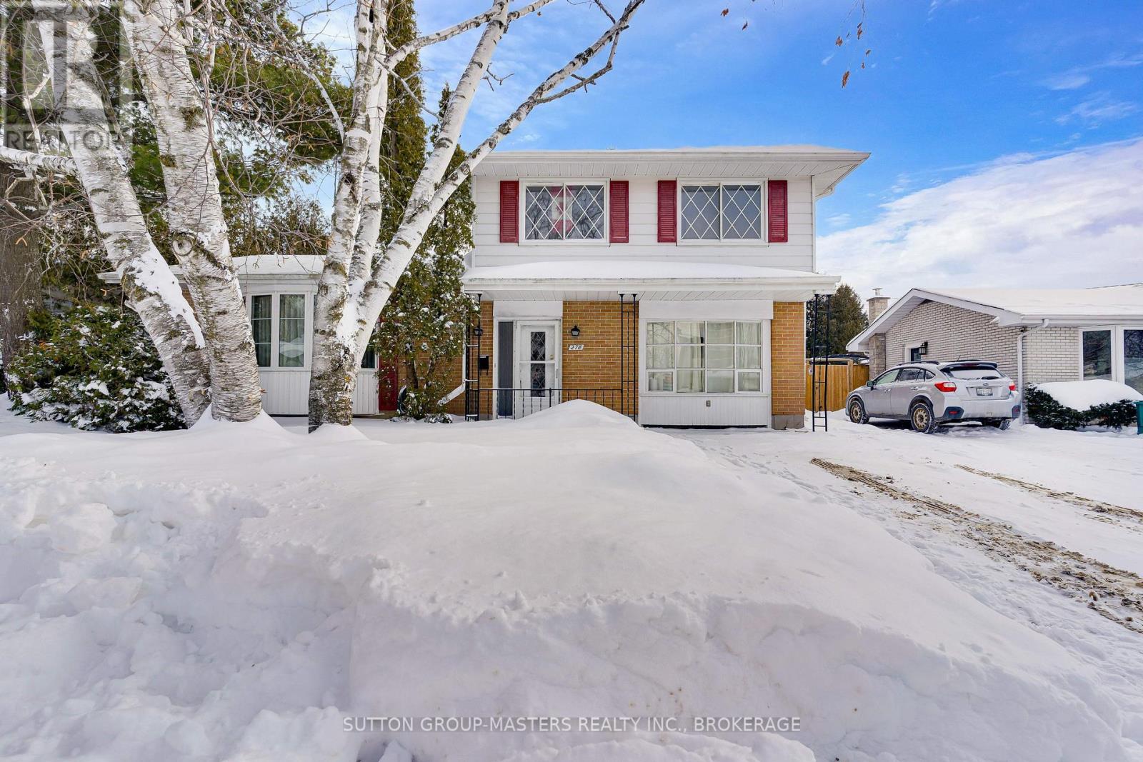 278 Van Order Drive, Kingston, Ontario  K7M 1C3 - Photo 1 - X12741516