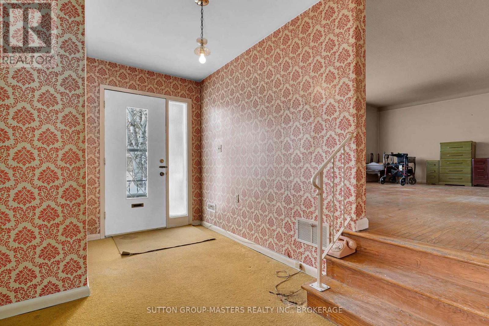 278 Van Order Drive, Kingston, Ontario  K7M 1C3 - Photo 3 - X12741516