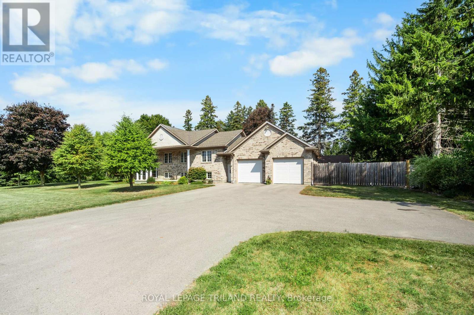 Photo 5 of 50 for 2670 Putnam Road