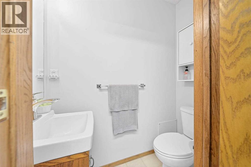 13 Parklane Place, Strathmore, Alberta  T1P 1K7 - Photo 26 - A2282761